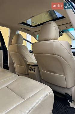 Внедорожник / Кроссовер Lexus RX 2010 в 