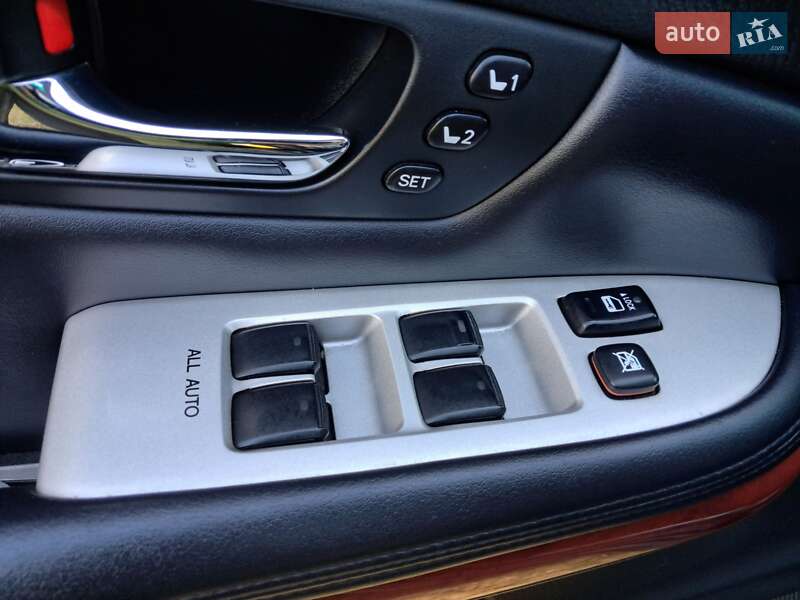 Позашляховик / Кросовер Lexus RX 2008 в Івано-Франківську