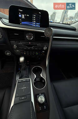 Внедорожник / Кроссовер Lexus RX 2021 в 