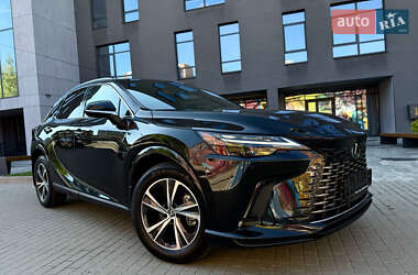 Позашляховик / Кросовер Lexus RX 2024 в 