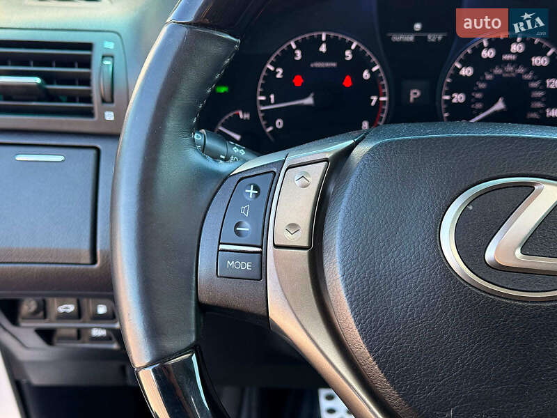 Позашляховик / Кросовер Lexus RX 2015 в Львові