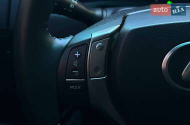 Внедорожник / Кроссовер Lexus RX 2015 в 
