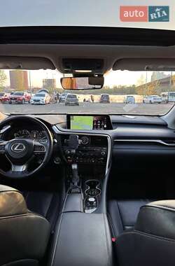 Внедорожник / Кроссовер Lexus RX 2017 в 