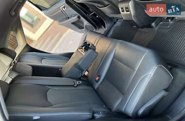 Внедорожник / Кроссовер Lexus RX 2022 в 