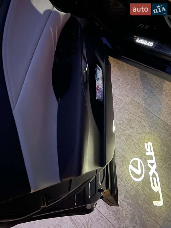 Позашляховик / Кросовер Lexus RX 2023 в Дніпрі