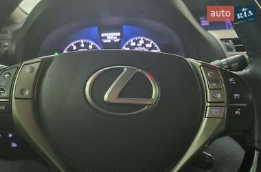 Позашляховик / Кросовер Lexus RX 2015 в 