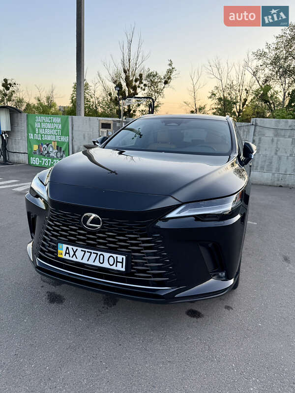 Позашляховик / Кросовер Lexus RX 2024 в Харкові