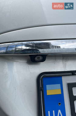 Внедорожник / Кроссовер Lexus RX 2003 в 