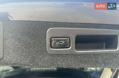 Позашляховик / Кросовер Lexus RX 2010 в 