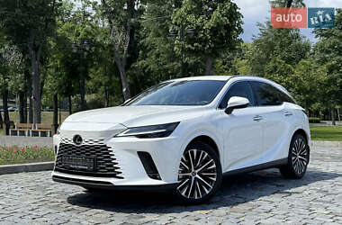 Внедорожник / Кроссовер Lexus RX 2023 в 