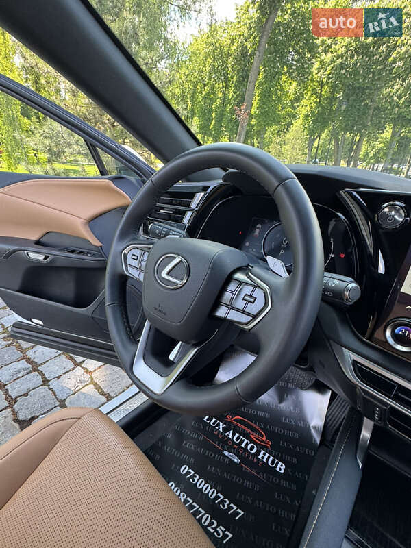 Внедорожник / Кроссовер Lexus RX 2023 в Киеве