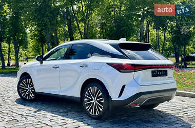 Внедорожник / Кроссовер Lexus RX 2023 в 