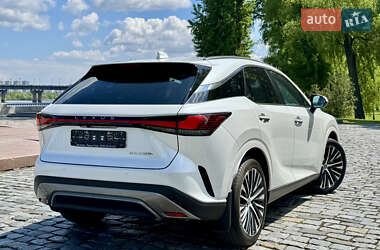 Внедорожник / Кроссовер Lexus RX 2023 в 