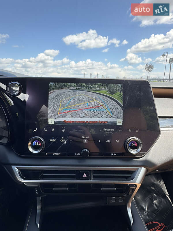 Внедорожник / Кроссовер Lexus RX 2023 в Киеве
