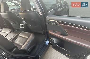 Внедорожник / Кроссовер Lexus RX 2018 в 