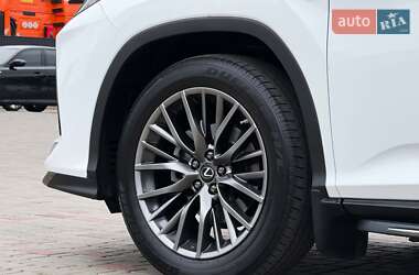 Внедорожник / Кроссовер Lexus RX 2020 в 
