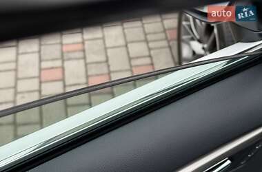 Внедорожник / Кроссовер Lexus RX 2020 в 
