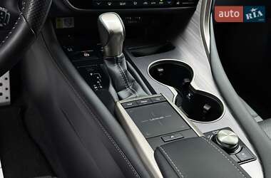 Внедорожник / Кроссовер Lexus RX 2020 в 