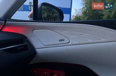 Позашляховик / Кросовер Lexus RX 2023 в 