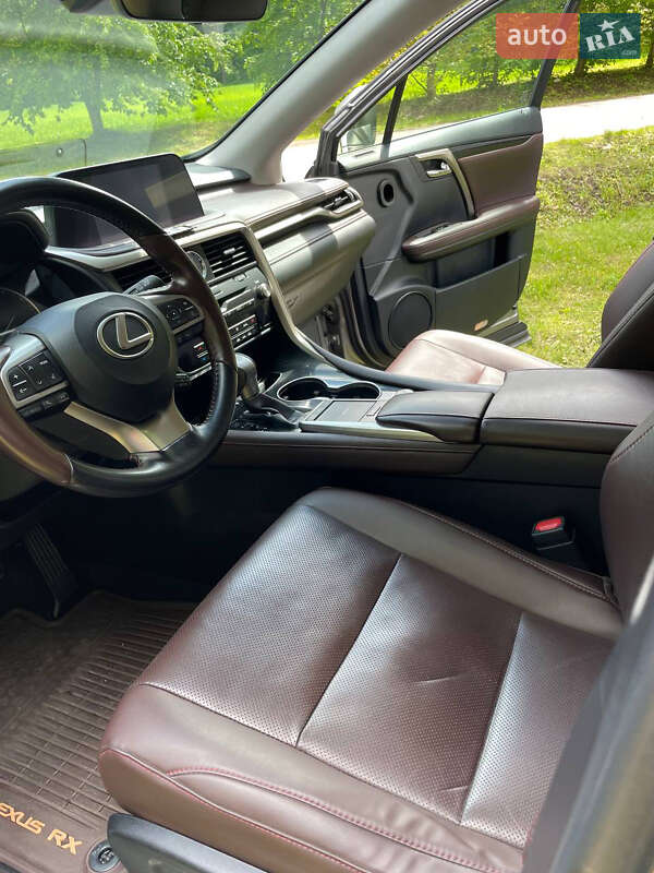 Позашляховик / Кросовер Lexus RX 2022 в Оратові