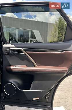 Позашляховик / Кросовер Lexus RX 2021 в 