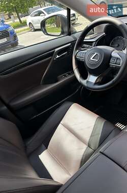 Позашляховик / Кросовер Lexus RX 2021 в 