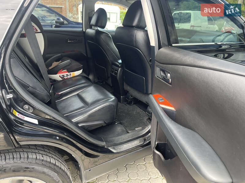 Внедорожник / Кроссовер Lexus RX 2010 в Черновцах