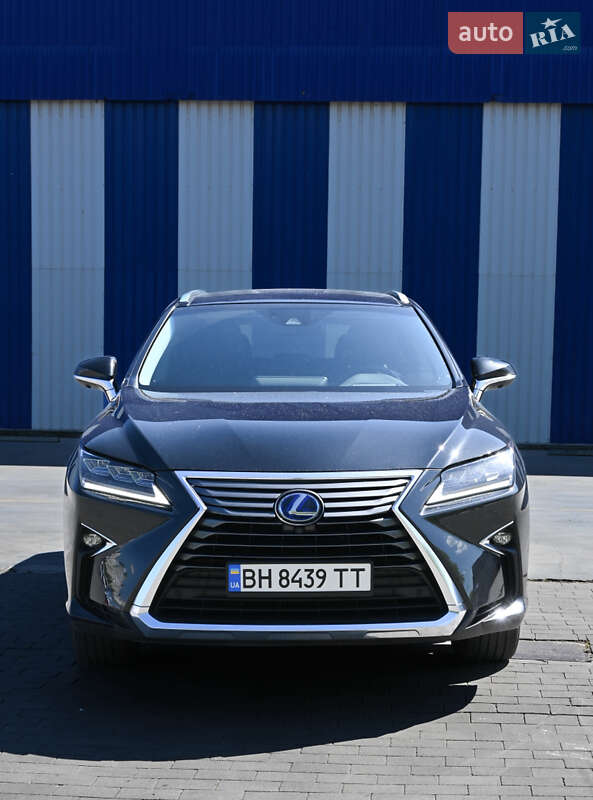 Lexus RX 2019