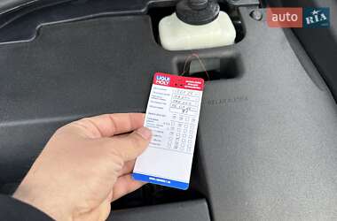 Внедорожник / Кроссовер Lexus RX 2011 в 