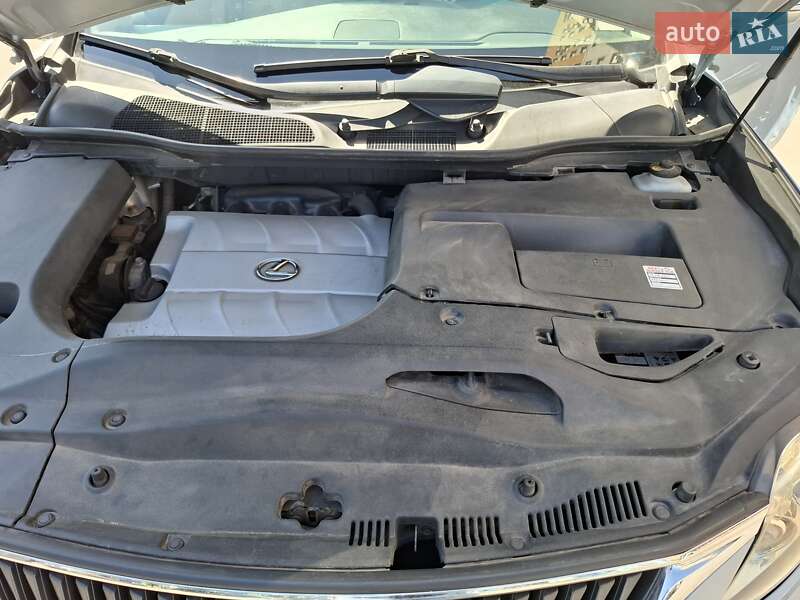 Внедорожник / Кроссовер Lexus RX 2010 в Киеве