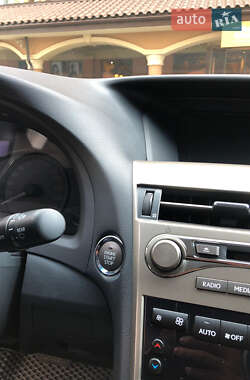 Внедорожник / Кроссовер Lexus RX 2013 в 