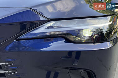 Внедорожник / Кроссовер Lexus RX 2023 в 