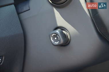 Внедорожник / Кроссовер Lexus RX 2013 в 