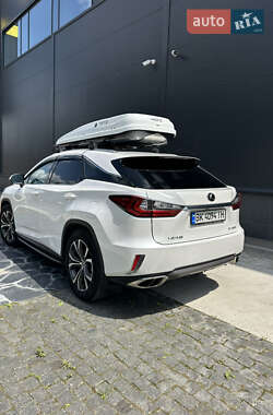 Внедорожник / Кроссовер Lexus RX 2018 в 