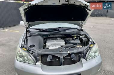Внедорожник / Кроссовер Lexus RX 2004 в 