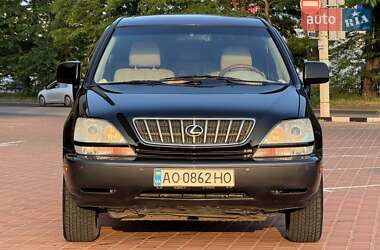 Внедорожник / Кроссовер Lexus RX 2001 в 