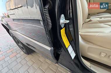 Внедорожник / Кроссовер Lexus RX 2001 в 
