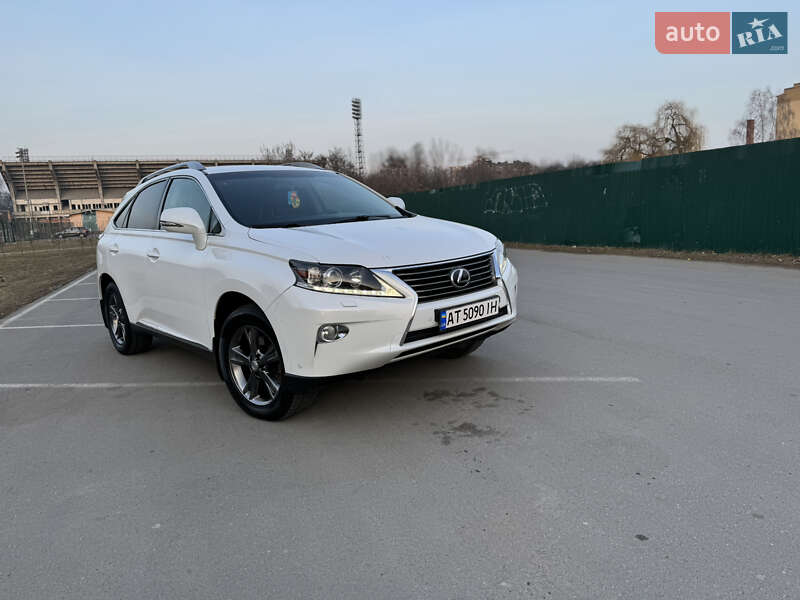 Внедорожник / Кроссовер Lexus RX 2012 в Надворной