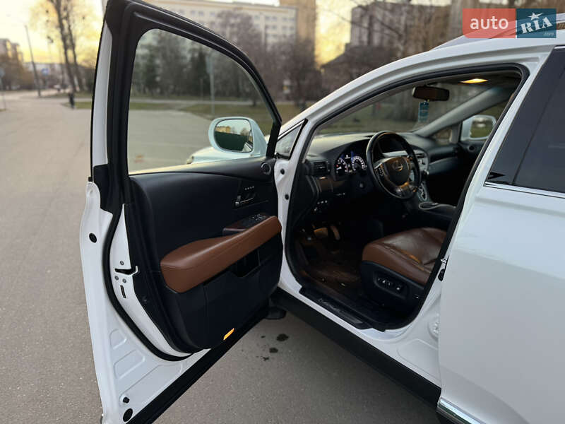 Внедорожник / Кроссовер Lexus RX 2012 в Надворной