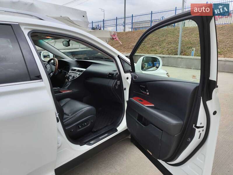 Внедорожник / Кроссовер Lexus RX 2010 в Киеве