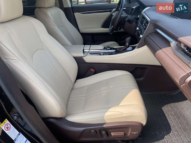 Позашляховик / Кросовер Lexus RX 2019 в Луцьку