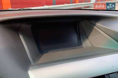 Внедорожник / Кроссовер Lexus RX 2010 в 