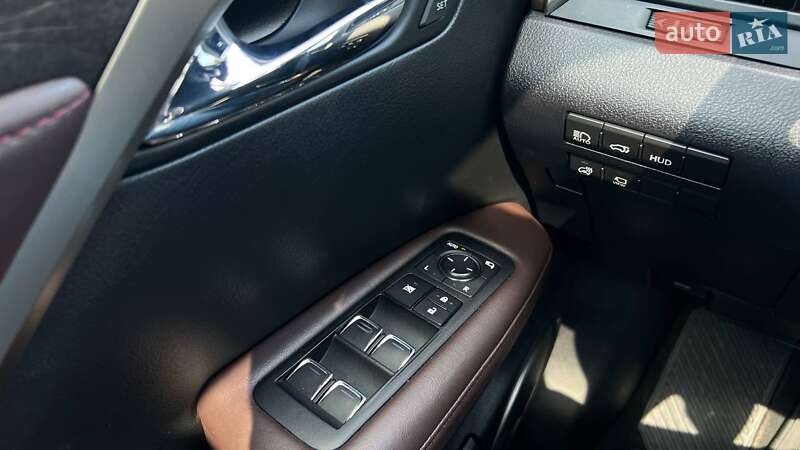 Позашляховик / Кросовер Lexus RX 2016 в Львові