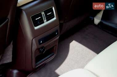 Внедорожник / Кроссовер Lexus RX 2017 в 