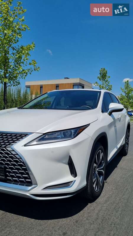 Lexus RX 2020