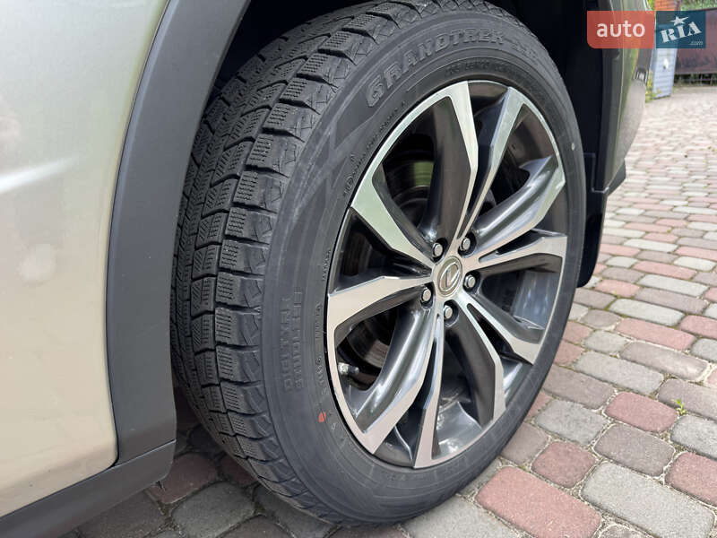 Внедорожник / Кроссовер Lexus RX 2017 в Черкассах