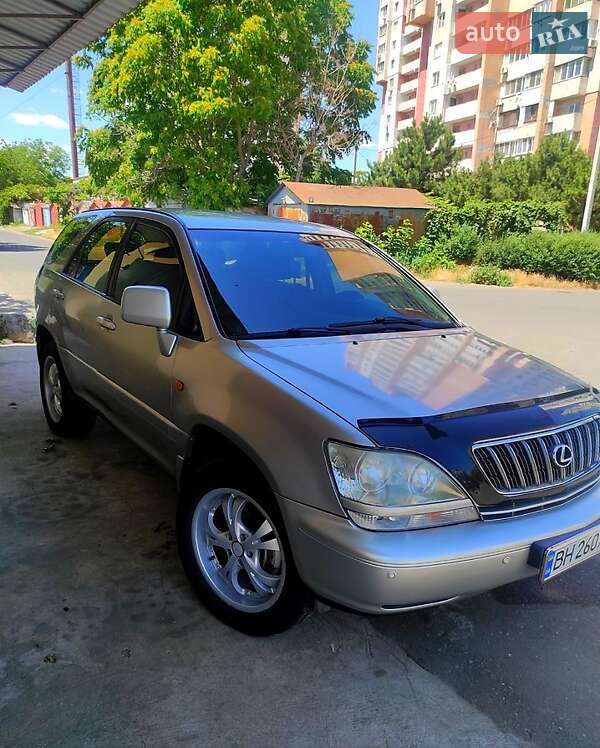 Lexus RX 2000