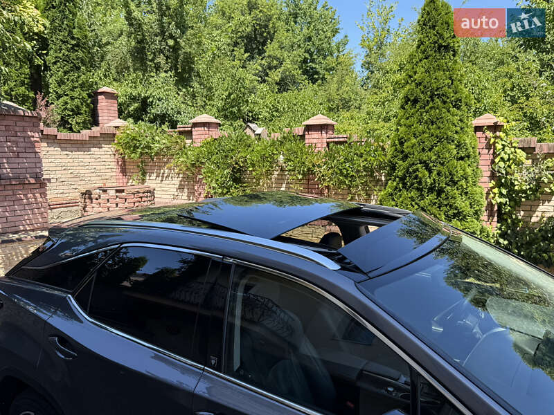Позашляховик / Кросовер Lexus RX 2018 в Чернівцях