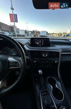 Внедорожник / Кроссовер Lexus RX 2019 в 