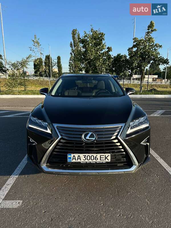 Lexus RX 2019